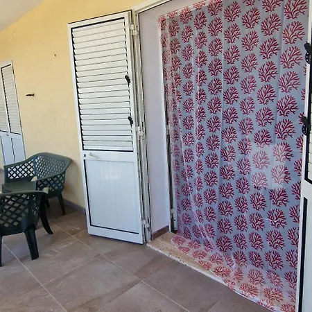 Palafitta Rossa Casa vacanze *